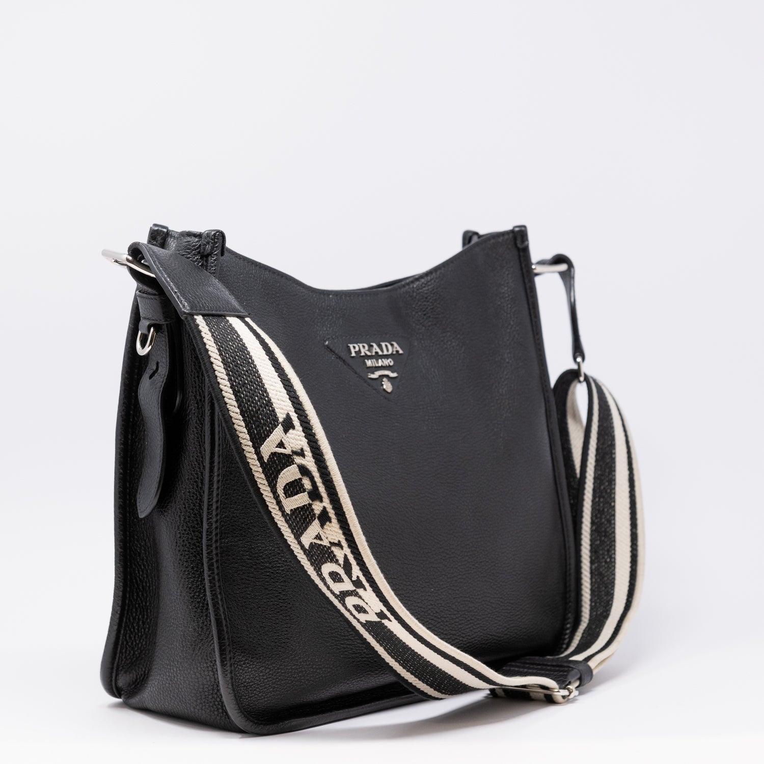 BORSA HOBO IN PELLE -PRADA -